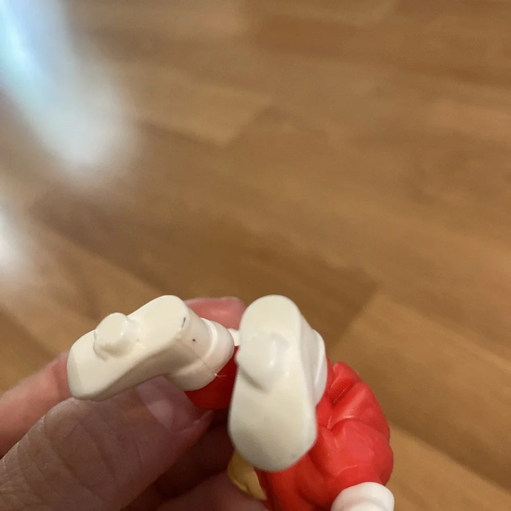 2022 McDonald's Happy Meal Toys Sonic 2 Toy #7 Surfing Knuckles‎ Replacement